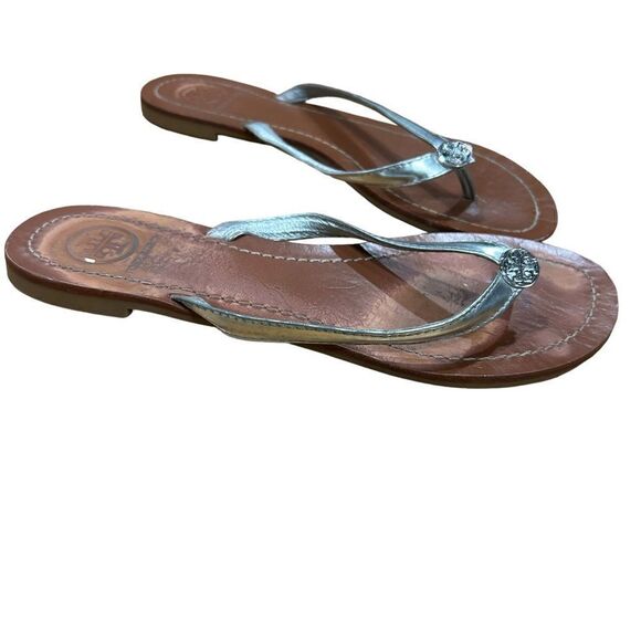 Tory Burch Silver Metallic Terra Thong Sandals - Picture 12 of 14